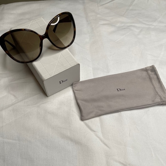 Dior Sunglasses - Picture 4 of 14